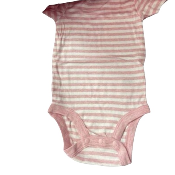 Baby girl onsies 6-9 mo - Picture 5 of 5